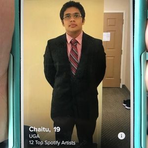 Meet your Posher, Ariq